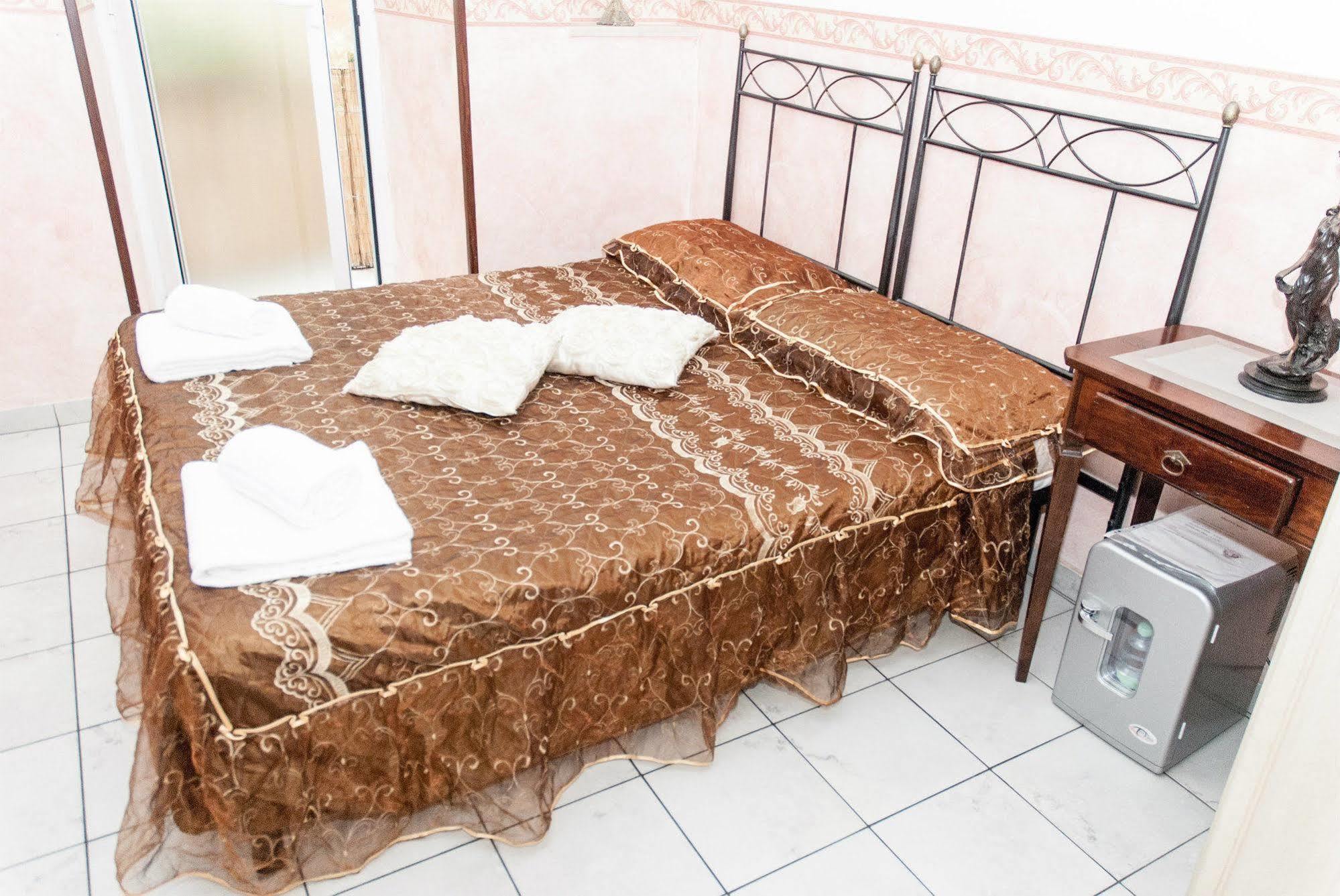 Obelus Bed & Breakfast Roma Exterior foto